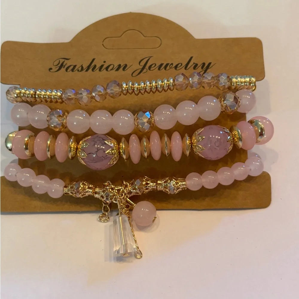 🎃 Fashion jewelry beaded bracelets light pink and‎ gold